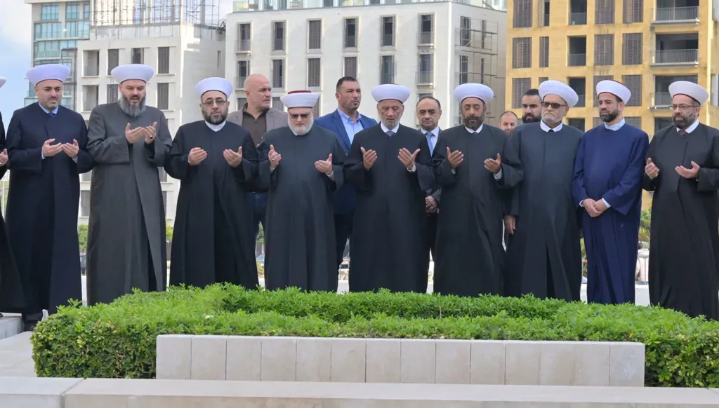 مانشيت "النهار": "معظم لبنان" يحتفي بالسقوط المدوّي للأسد... تحركٌ عاجل للحدود واسترداد السجناء اللبنانيين