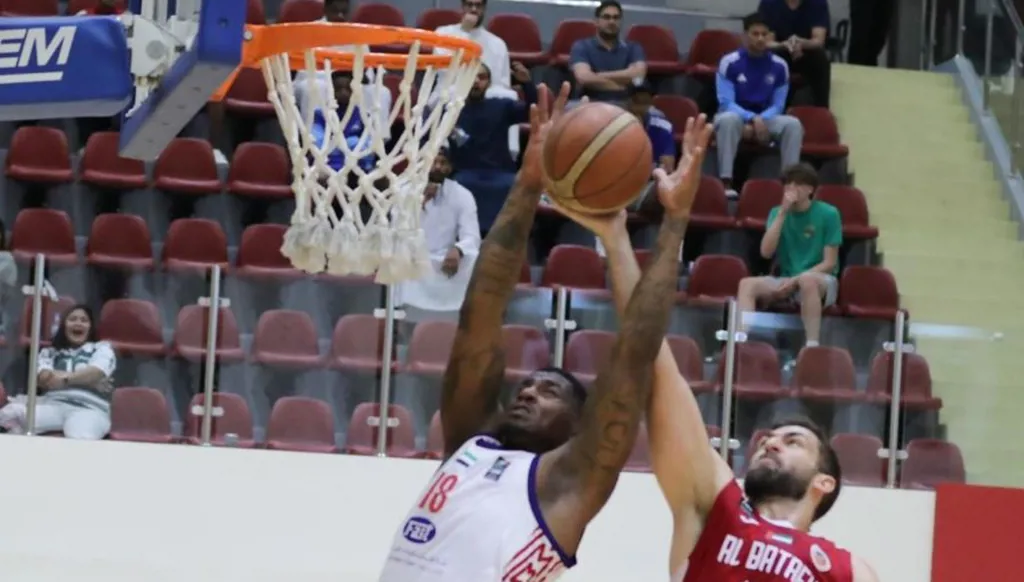 انتصاران لشباب الأهلي والشارقة في المربع الذهبي للدوري الإماراتي لكرة السلة