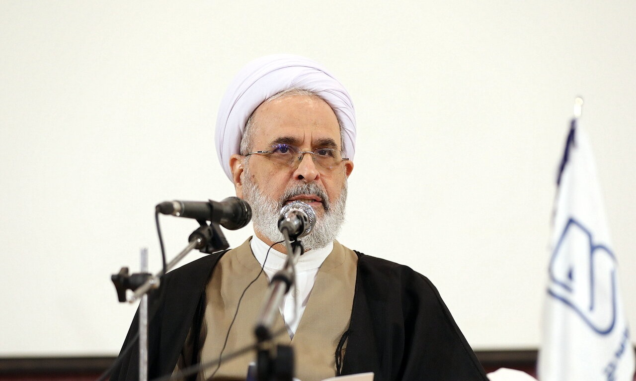 علي رضا أعرافي. (اكس)