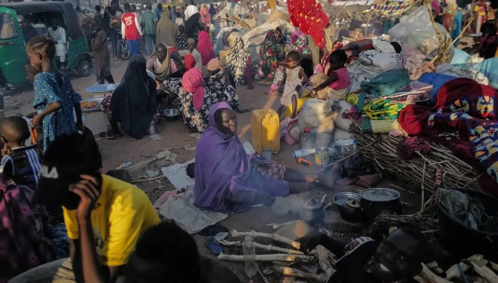 السودان... عشرات القتلى في قصف على مخيم للنازحين بدارفور