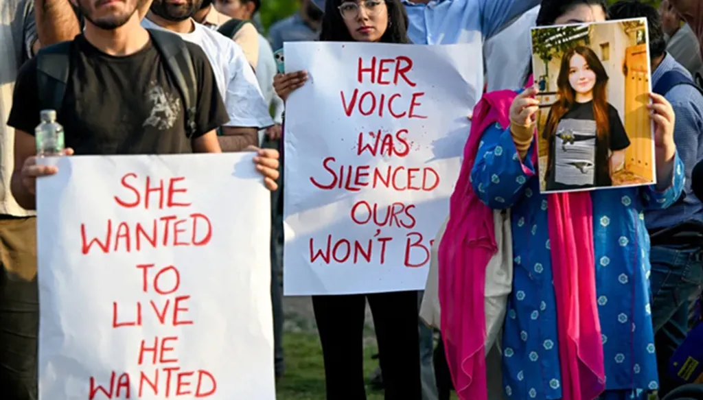 "جريمة وحشية"... شاب يقتل "مؤثرة" لرفضها الزواج منه!