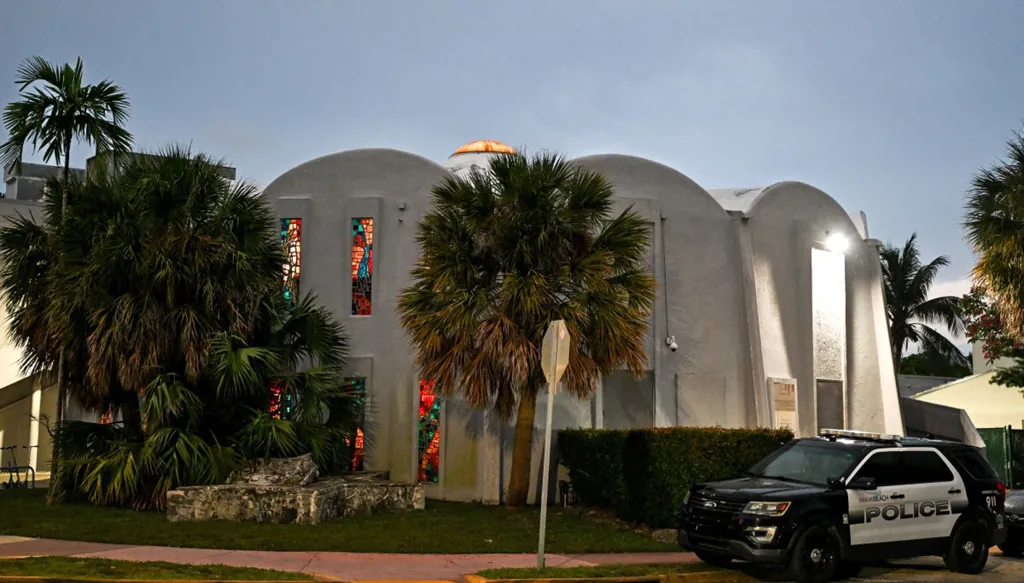 تعزيز الإجراءات الأمنية في واشنطن بعد الهجوم قرب متحف يهودي