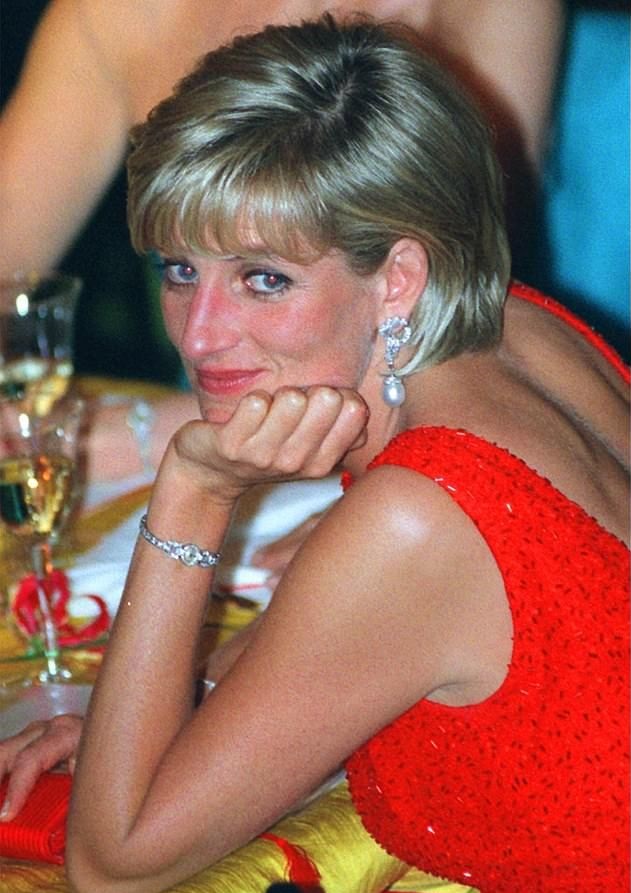 ساعة الأميرة ديانا Vacheron Constantin (Pinterest)