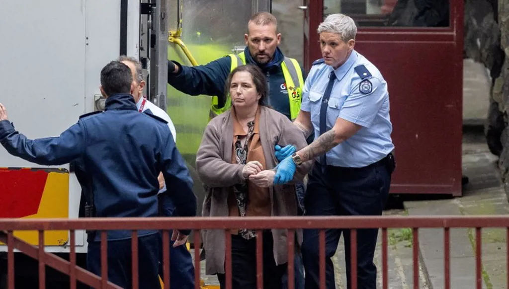 باستخدام "قبعة الموت"… امرأة تُسمّم أقارب زوجها (صور)