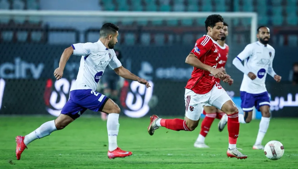 من التعافي إلى الشك: لماذا أصبح موسم الأهلي مهدداً؟