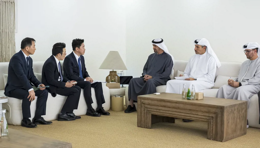 كوريا الجنوبية تؤكّد تضامنها مع الإمارات وضرورة تغليب الديبلوماسية والحوار