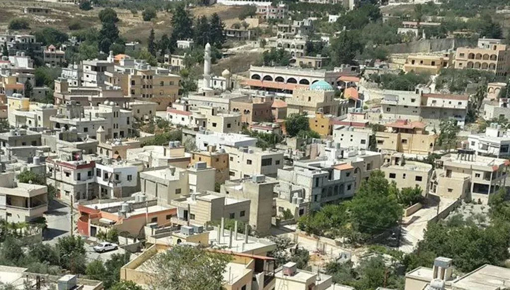 وسط بلدة عيناثا قبل الحرب الإسرائيلية الأخيرة.