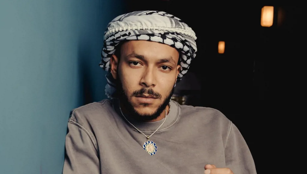 ويجز يعلن زواجه بشكل مفاجئ ويخفي وجه العروس