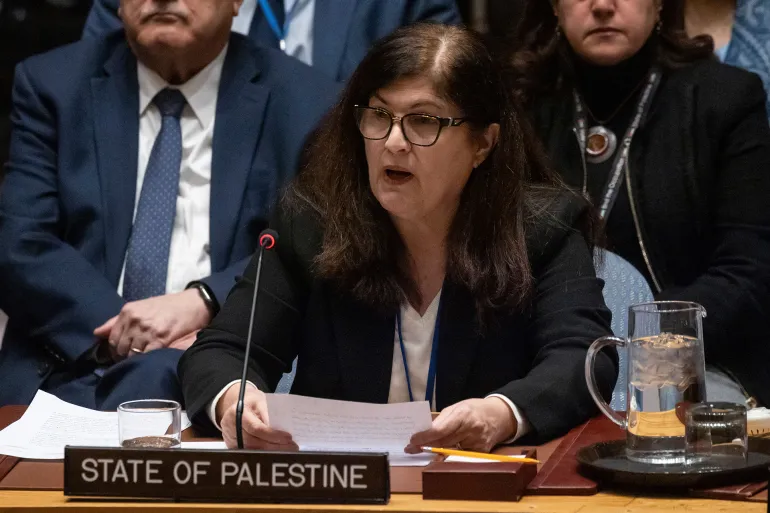 وزيرة الخارجية الفلسطينية فارسين أغابكيان (أسوشيتد برس)