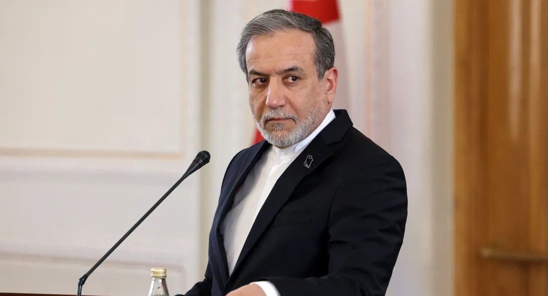 وزير الخارجية الإيراني عباس عرقجي (أ ف ب)