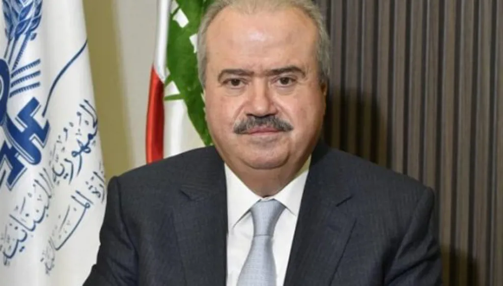 وزير المال يحذّر من "مدّعي الصفة"... ويطلب الإبلاغ عنهم