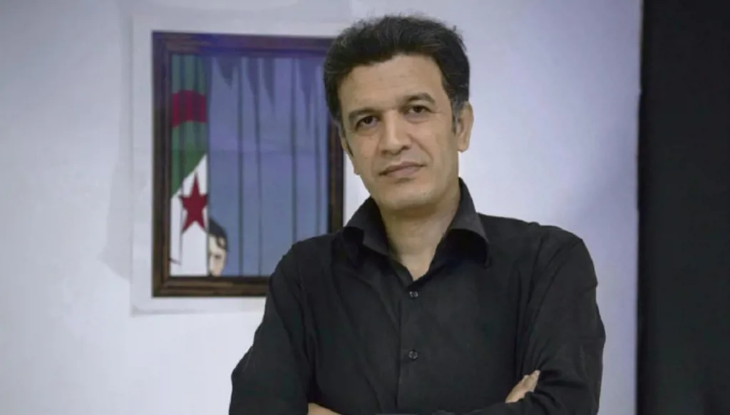 السجن عامين للمعارض الجزائري غراس بتهمة الإساءة لرئيس الجمهورية