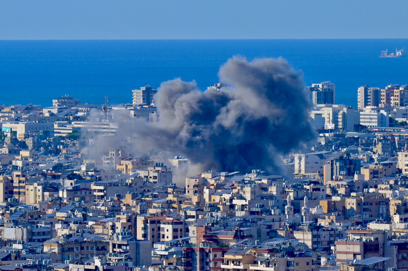 استهداف إسرائيلي للضاحية الجنوبية. (النهار)