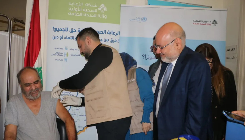 انطلاق حملة تلقيح النازخين من قبل وزارة الصحة اللبنانية في مراكز الإيواء (صور)