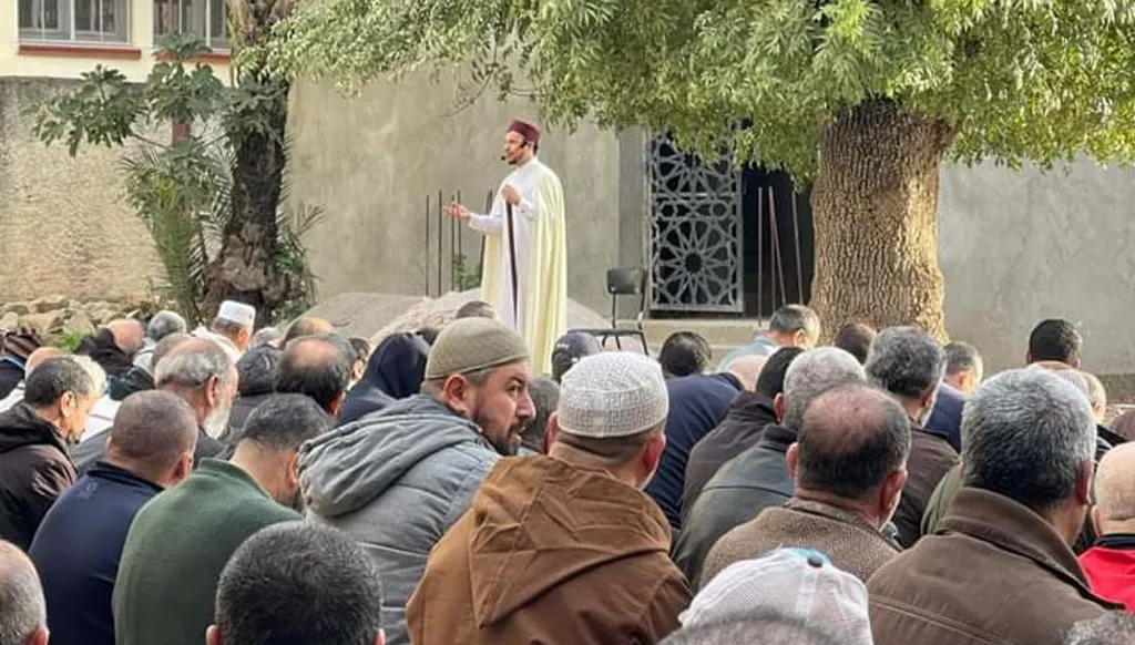 شح الأمطار يدفع الجزائريين إلى تأدية صلاة الاستسقاء