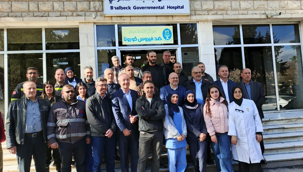 وزير الصحة اللبناني من دير الأحمر غرب بعلبك: العدو استهدف القطاع الصحي بشكل متعمّد