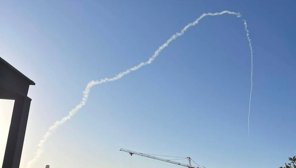 عقب الهجوم على صنعاء... إسرائيل تعترض مسيّرة في البحر المتوسط آتية من اليمن