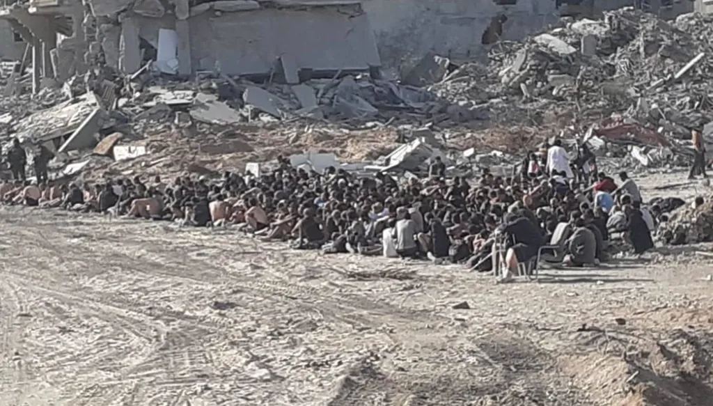 الجيش الإسرائيلي: اعتقال أكثر من 240 فلسطينياً في مستشفى كمال عدوان