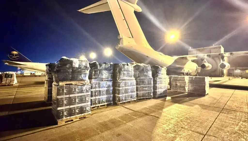 طائرة إغاثية سعودية ثالثة إلى دمشق