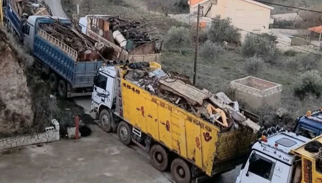 ماذا يجري عند المعابر الحدودية غير الشرعية في شمال لبنان؟ (صور - فيديو)