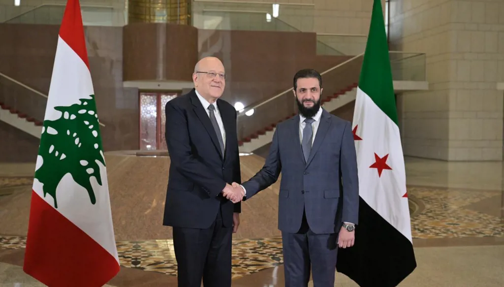 بالصور- لبنان الرسمي يعود إلى سوريا... لقاء بين ميقاتي والشرع في قصر الشعب