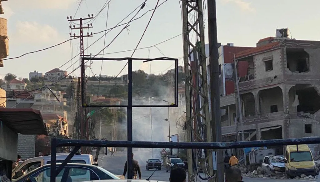 بعد طيردبا... مسيّرة إسرائيلية تستهدف سيارة في بلدة كونين- بنت جبيل وسقوط جريحَين