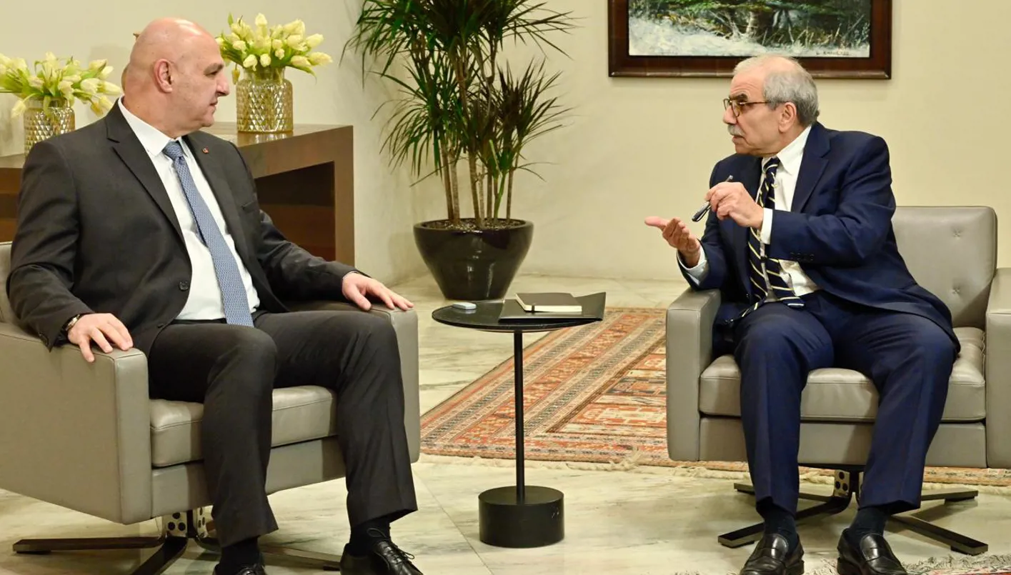 سلام لن يتراجع ودعم لمعاييره من الخماسية بن فرحان يفتح اليوم الصفحة الجديدة مع لبنان