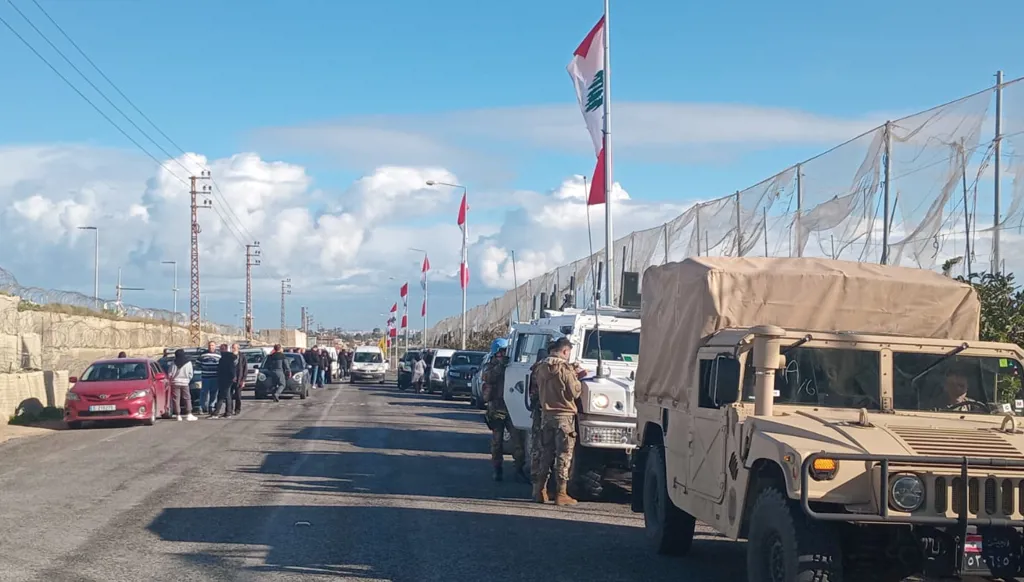 عدسة "النهار" تواكب عودة النازحين إلى بلدة الناقورة في جنوبي لبنان (صور)