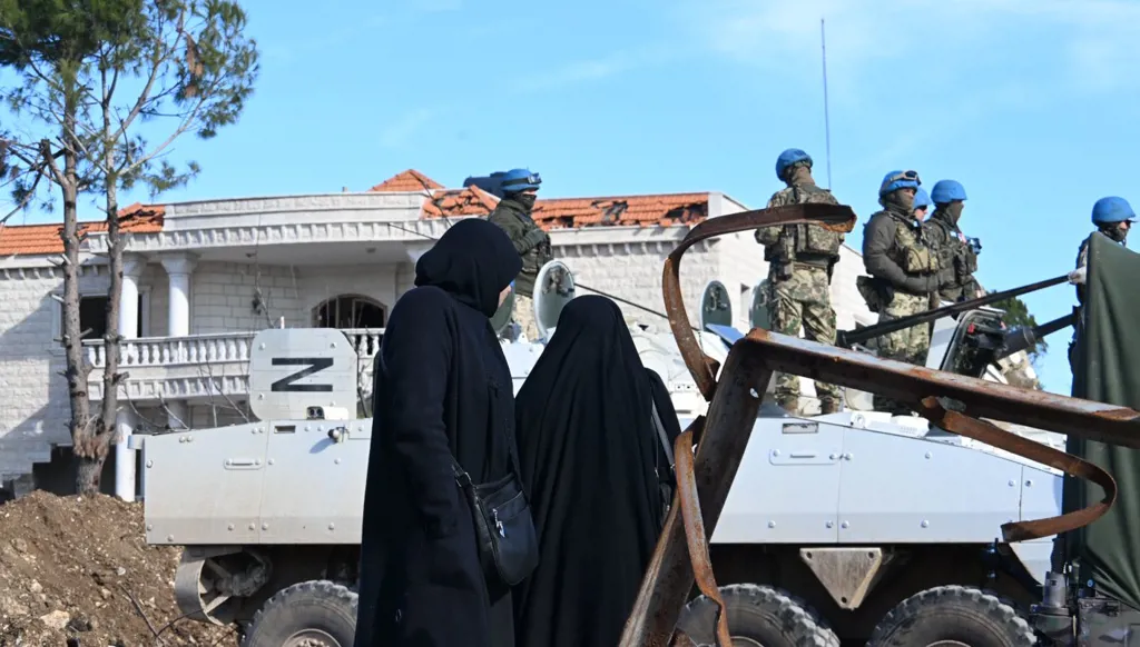 5 عند الخامسة: منطقة عسكرية مغلقة وقرى لبنانية محتلة... النصيب الأكبر لحمص و"جريمة ورا الشاشة"