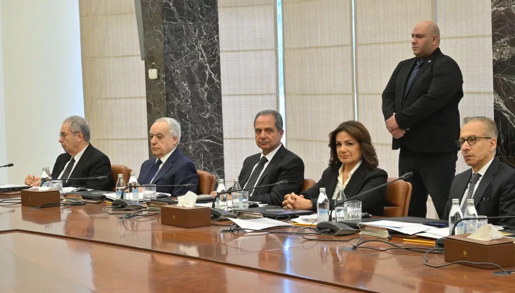 هل يمكن الطعن بوزارة حنين السيد؟ ضاهر: لا يمكن الطعن بمرسوم تأليف الوزارة
