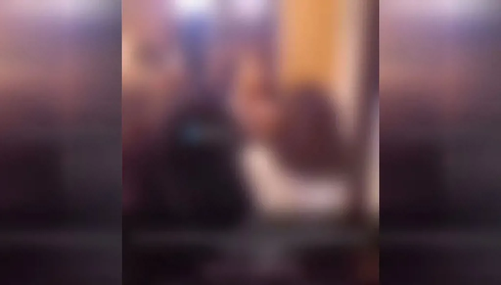 بالفيديو - وزارة الداخلية السعودية تعلّق على مشاجرة جماعية بين 4 فتيات