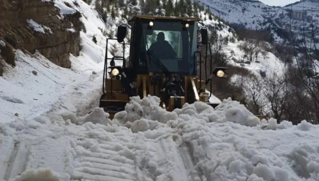 بيان توضيحي بعد قطع الطريق المؤدي إلى محمية اهدن - عين البياض شمالي لبنان