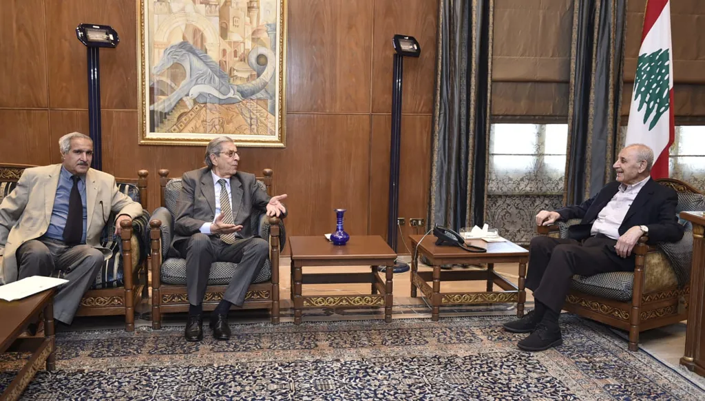 زيارة برتوكولية للسفير الجزائري إلى عين التينة