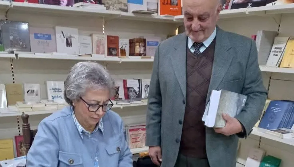 "خير جليس" كتاب في البال!