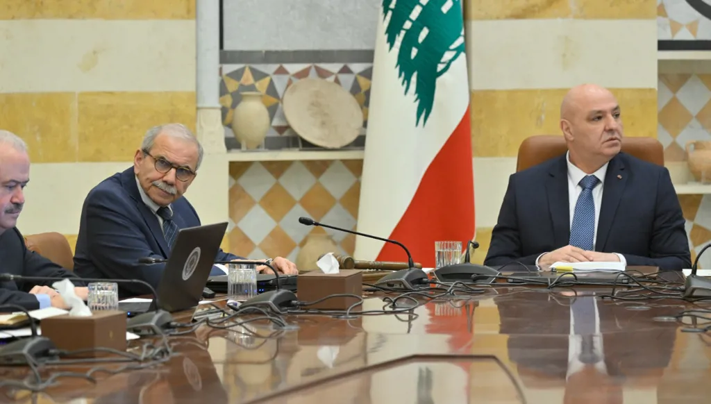 التعيينات العسكرية والأمنية على طاولة مجلس الوزراء في بعبدا (صور)