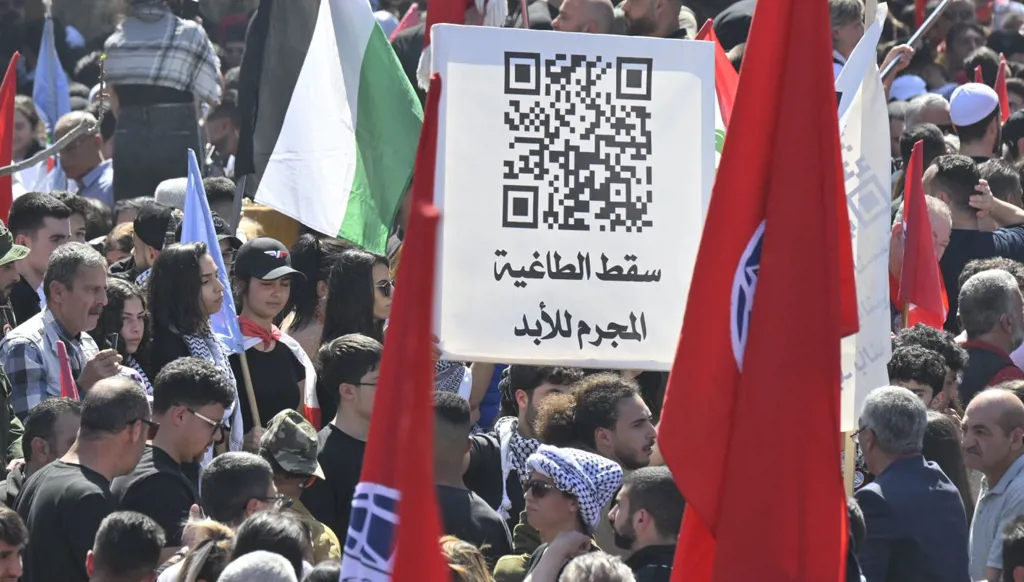 صباح "النهار": تصعيدٌ مُقلق في لبنان و"طالبان" خارج حدودها... هل ينتقل عنف سوريا إلى المحيط؟