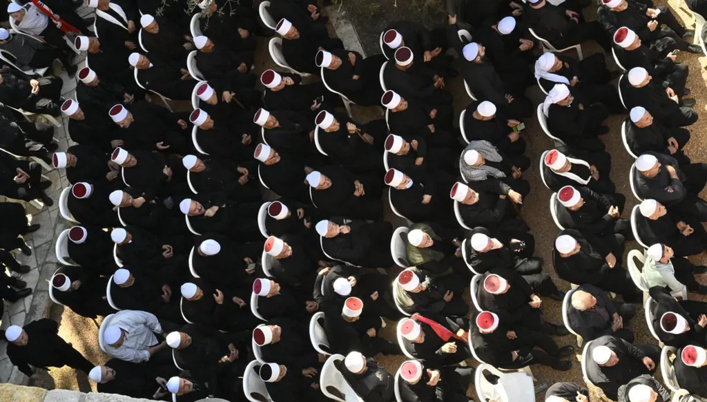 مشايخ الموحّدين الدروز.