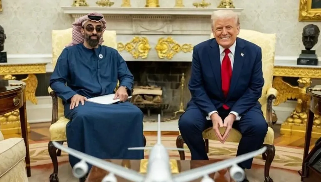 ترامب ينوه بـ"الروابط الراسخة" بين أميركا والإمارات خلال استقباله الشيخ طحنون