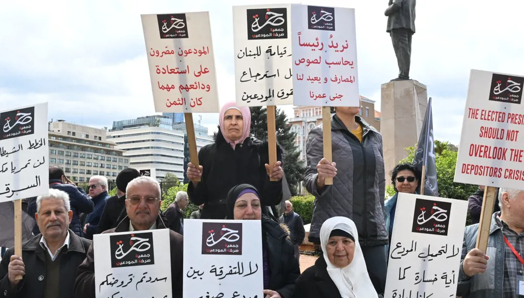 آمال واسعة لتعيين احد الخبراء الماليين في منصب استشاري