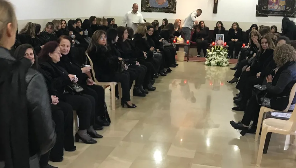 "النهار" تواكب تقبُّل التعازي بالزميلة هدى شديد في بيادر رشعين - زغرتا... والعائلة تنعاها: "الأسطورة والأم والصديقة" (صور وفيديو)