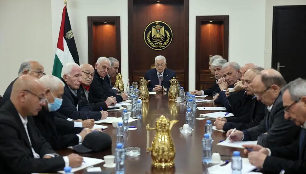 منظمة التحرير الفلسطينية تؤكد أهمية تضافر الجهود لوقف حرب الإبادة