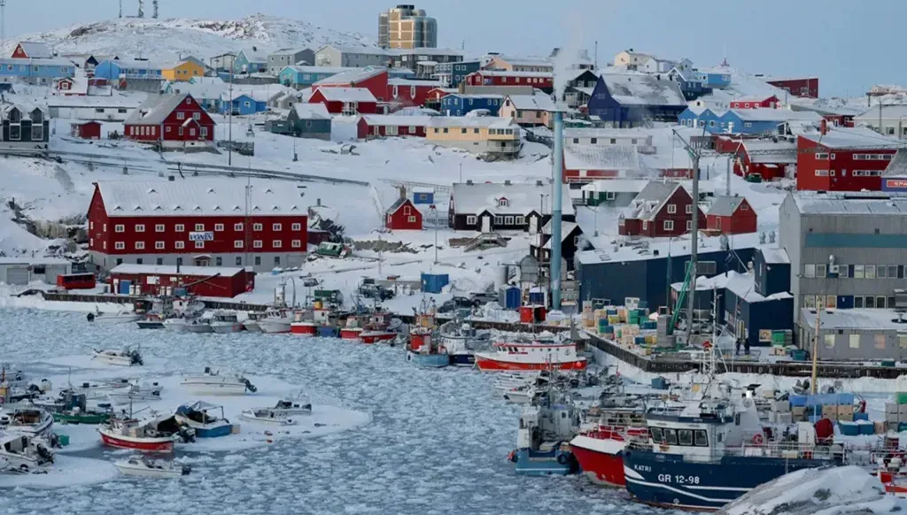 غرينلاند في قلب معركة القطب الشمالي