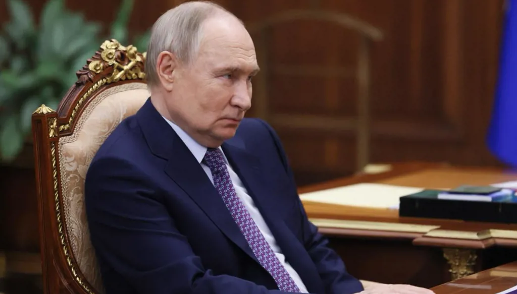 مفاوضات الرياض تعبّد الطريق لقمّة ترامب ـ بوتين