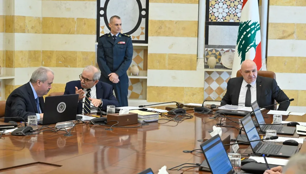 مجلس الوزراء يلتئم في قصر بعبدا برئاسة عون... ترقّب لبتّ بند التعيينات