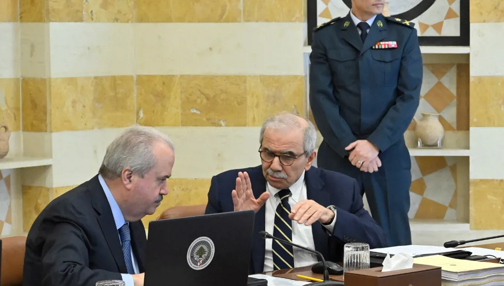 الجلسة الحكومية.