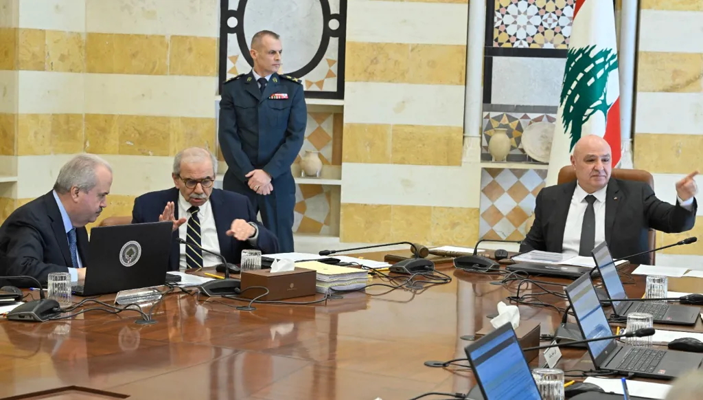 الجلسة الحكومية.