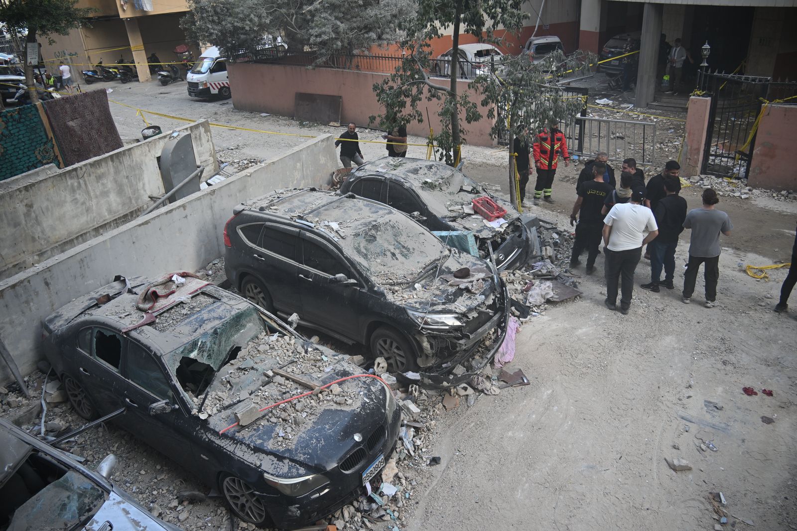 الغارة على الضاحية (تصوير حسام شبارو)