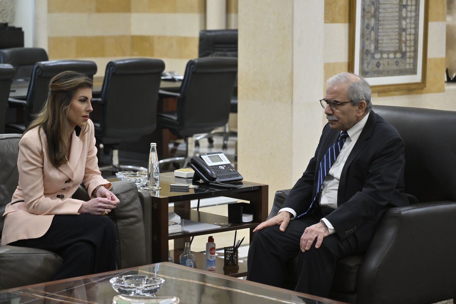 سلام وأورتاغوس. (نبيل إسماعيل)