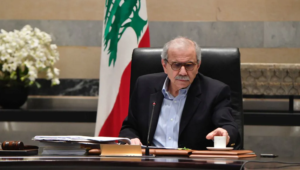 الحكومة اللبنانية تقر مشروع قانون إعادة هيكلة تنظيم القطاع المصرفي