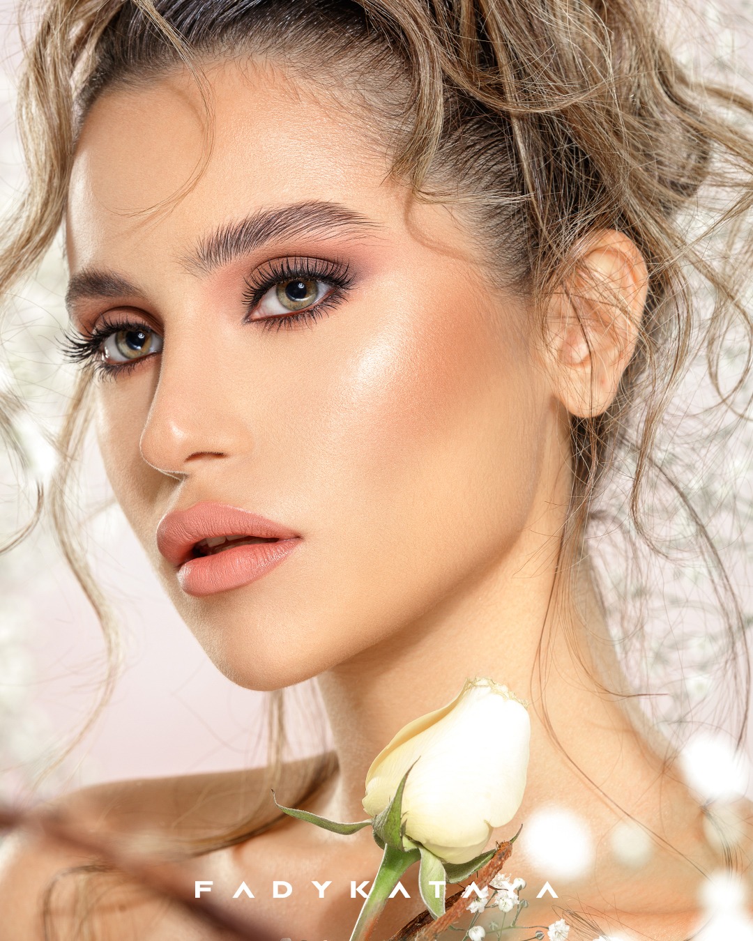 عروس خبير التجميل فادي قطايا